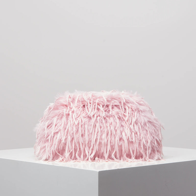 Clutch Pelúcia Elova