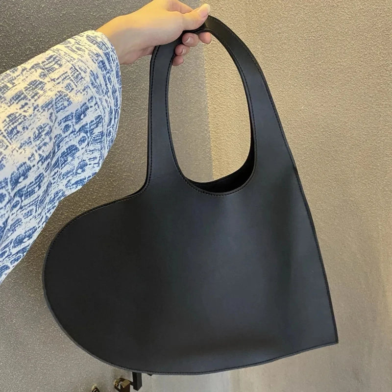 Bolsa Heart-Shaped Tote Ameka