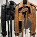 Jaqueta Cropped Croco Avant-Garde